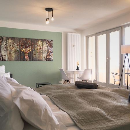 Home Shanti - Studio, Suedvorstadt, Balkon, Tv ไลป์ซิก ภายนอก รูปภาพ