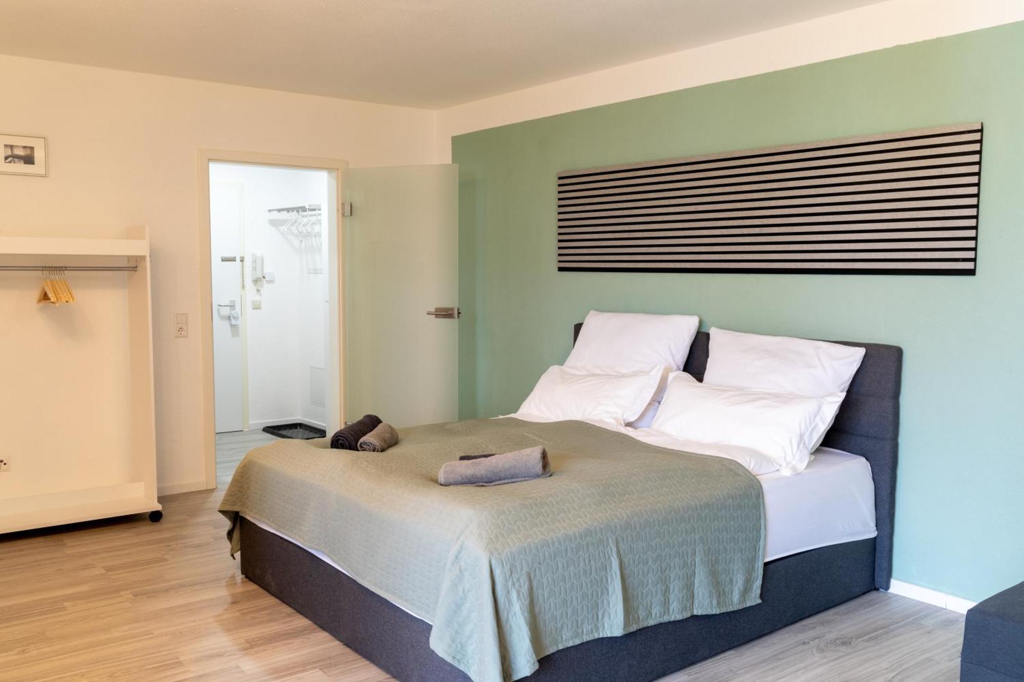 Home Shanti - Studio, Suedvorstadt, Balkon, Tv ไลป์ซิก ภายนอก รูปภาพ